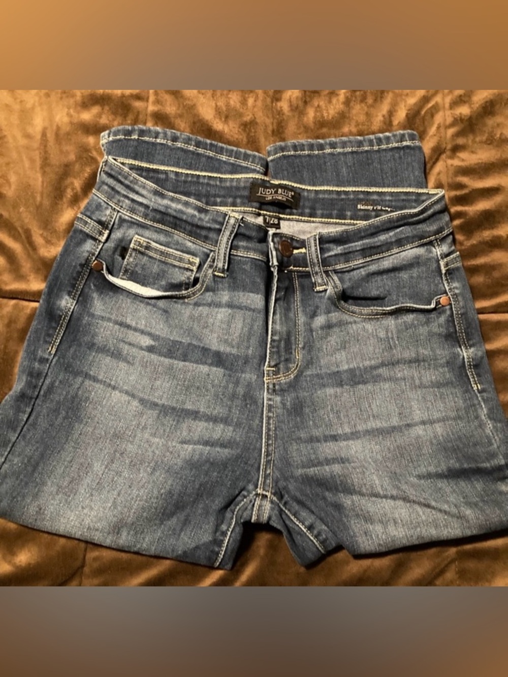 Judy Blue Women's Mid-Rise Skinny Fir Capris. Size 7/28